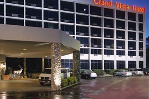 Grand Vista 001